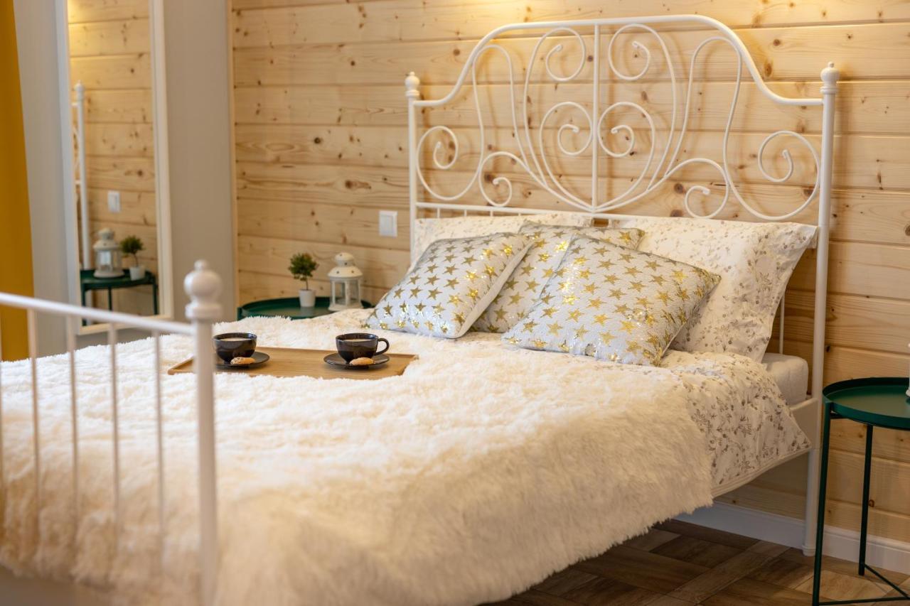 Villa Kasztelan Apartamenty Ustrzyki Dolne Extérieur photo