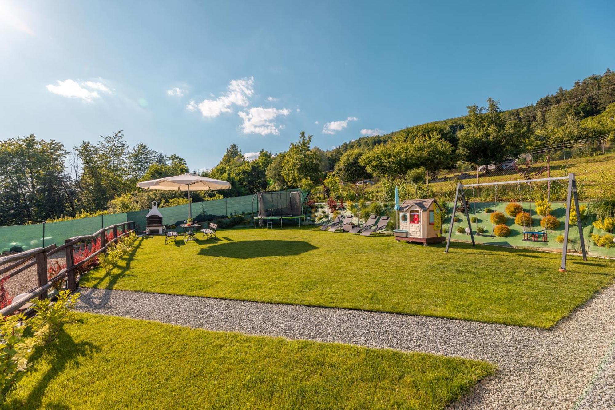 Villa Kasztelan Apartamenty Ustrzyki Dolne Extérieur photo